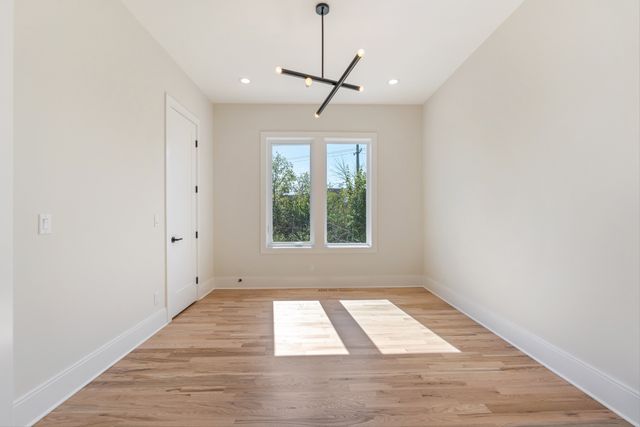 421 Monticello St, Nashville, TN 37207