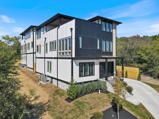 421 Monticello St, Nashville, TN 37207