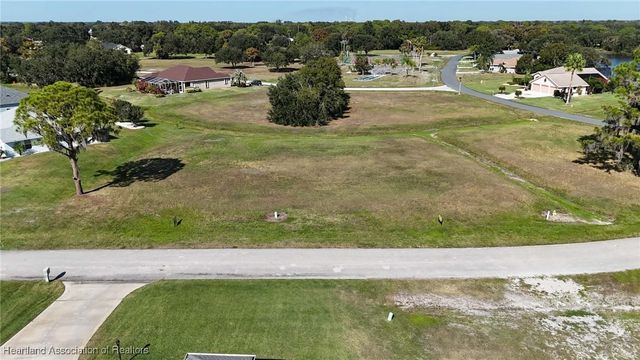 1104 Lakeside Way, Sebring, FL 33876
