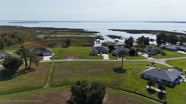 1104 Lakeside Way, Sebring, FL 33876