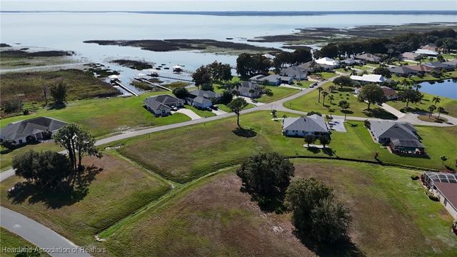 1104 Lakeside Way, Sebring, FL 33876