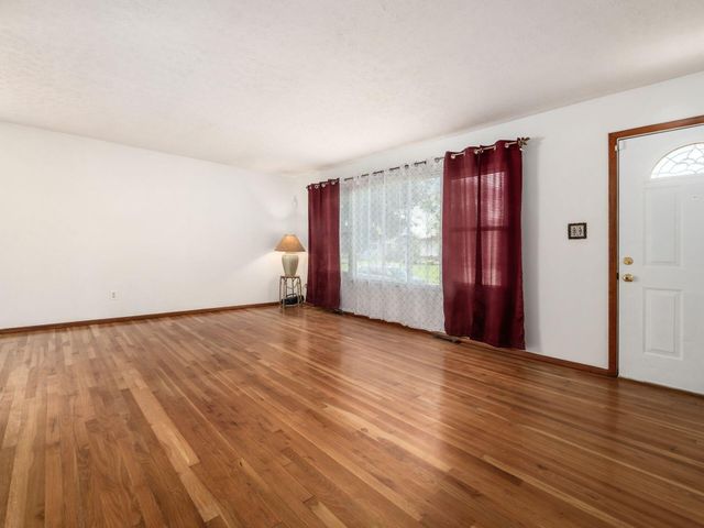 400 Colton Road, Columbus, OH 43207