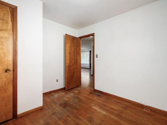 400 Colton Road, Columbus, OH 43207