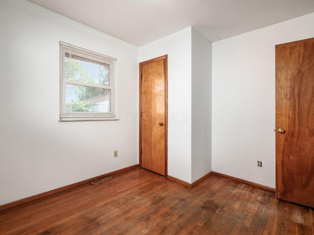 400 Colton Road, Columbus, OH 43207