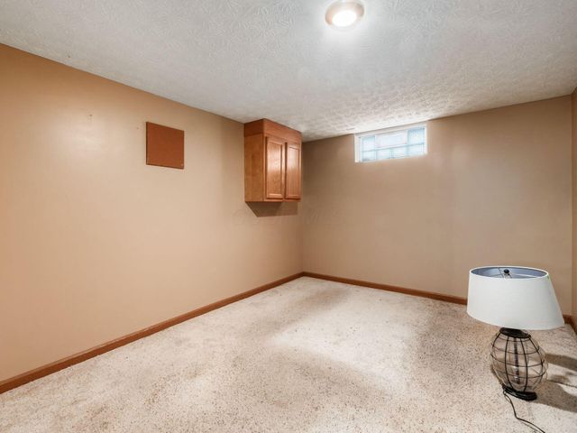 400 Colton Road, Columbus, OH 43207