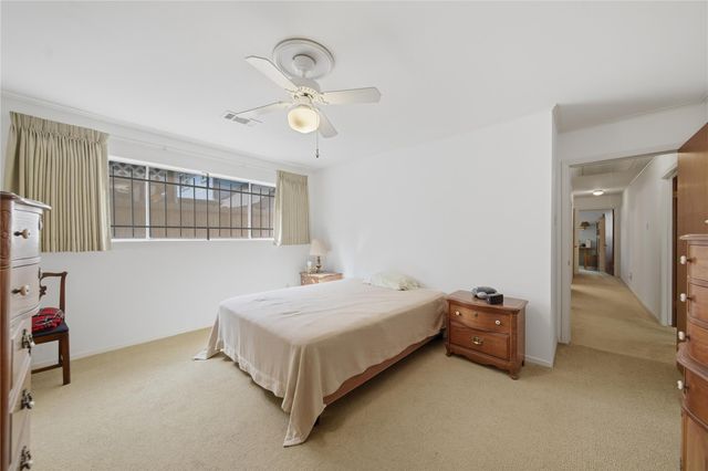 5703 Rutherglenn Drive, Houston, TX 77096