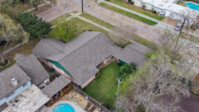 5703 Rutherglenn Drive, Houston, TX 77096