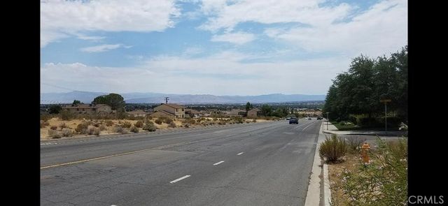 16299 Apple Valley, Apple Valley, CA 92307