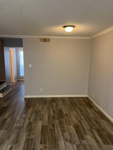 6200 W Tidwell Road 306, Houston, TX 77092