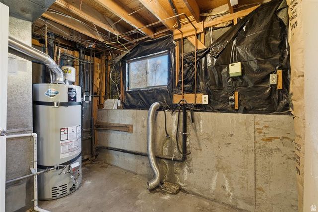 6635 S SOMERSET DR, West Jordan, UT 84084