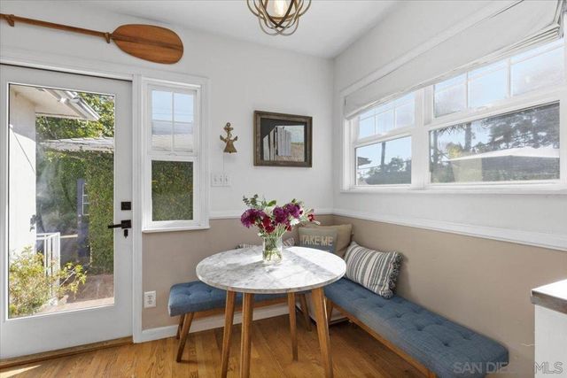 903 Moana Dr, San Diego, CA 92106