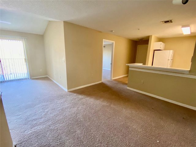 1989 SUMMER CLUB DRIVE 305, Oviedo, FL 32765