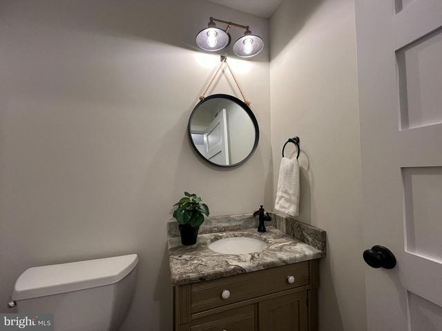 146 N CHURCH, Doylestown, PA 18901