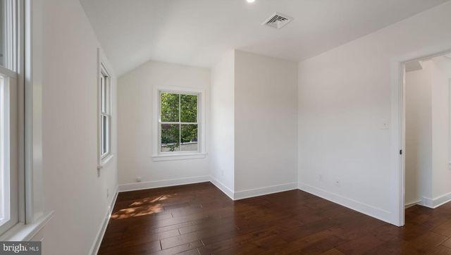 146 N CHURCH, Doylestown, PA 18901