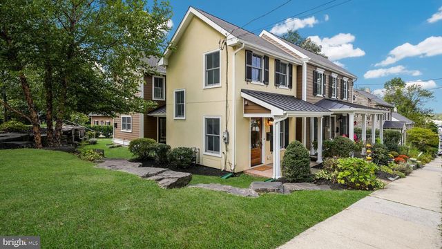 146 N CHURCH, Doylestown, PA 18901