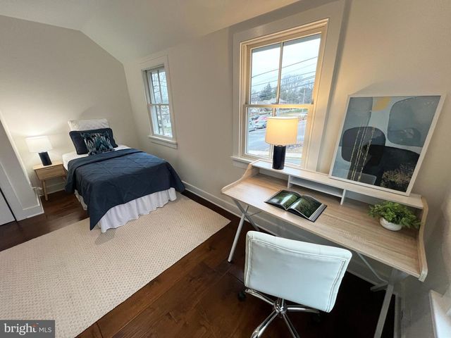 146 N CHURCH, Doylestown, PA 18901