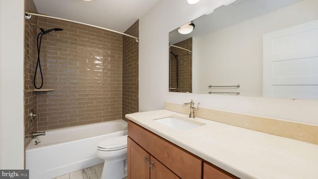 146 N CHURCH, Doylestown, PA 18901