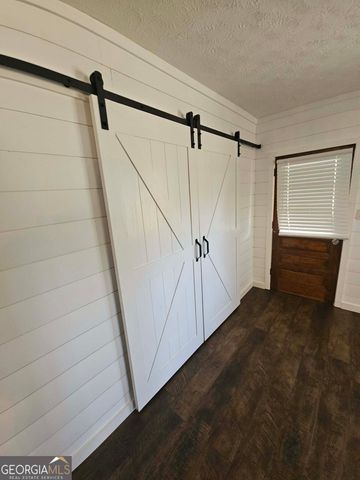 494 Lake Creek Road, Cedartown, GA 30125