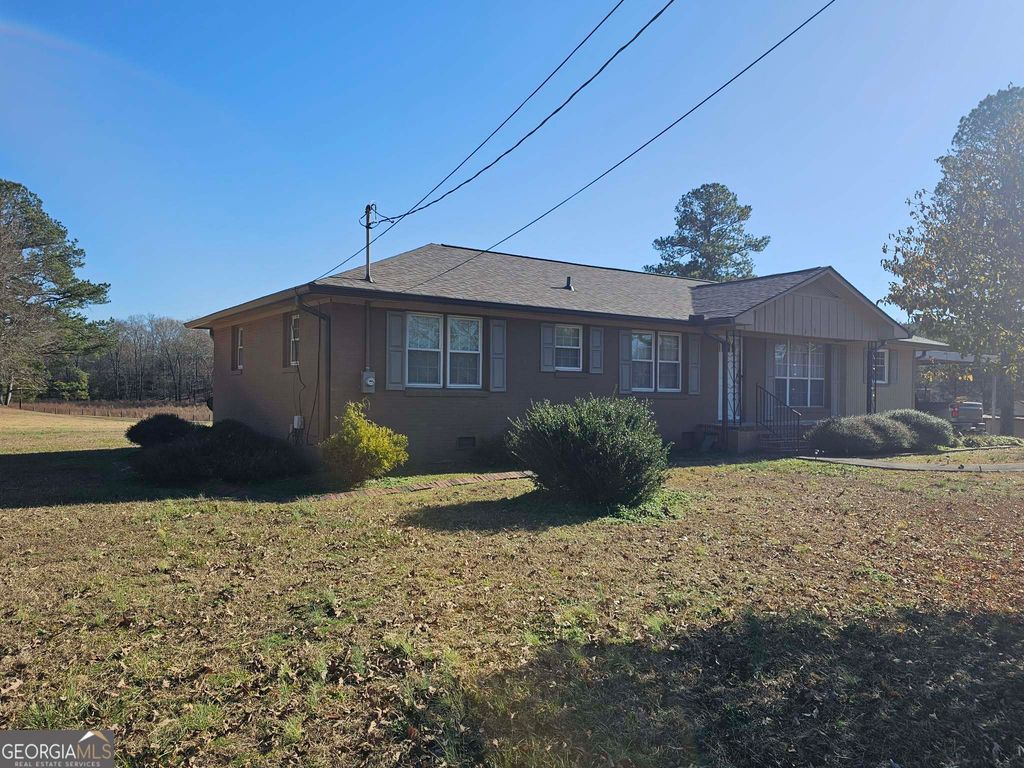494 Lake Creek Road, Cedartown, GA 30125