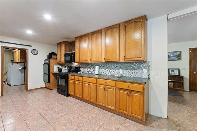 1660 Conrad Street, Pea Ridge, AR 72751