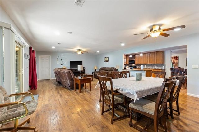 1660 Conrad Street, Pea Ridge, AR 72751