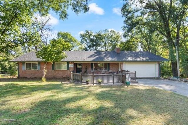 1660 Conrad Street, Pea Ridge, AR 72751