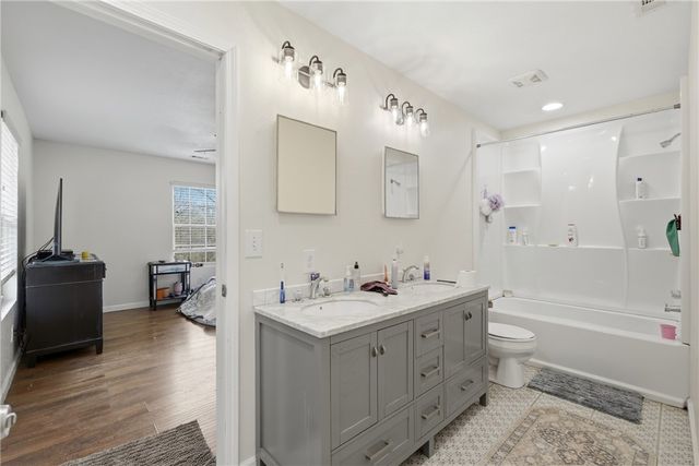 1660 Conrad Street, Pea Ridge, AR 72751