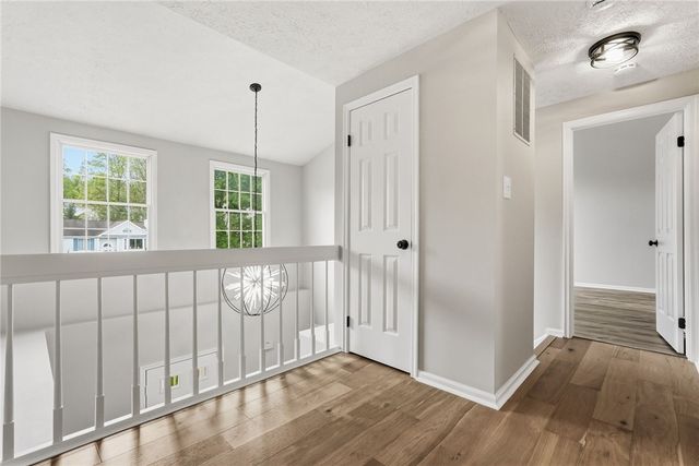 399 Limestone Dr, Bethel Park, PA 15102