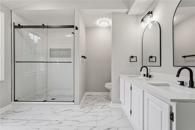 399 Limestone Dr, Bethel Park, PA 15102