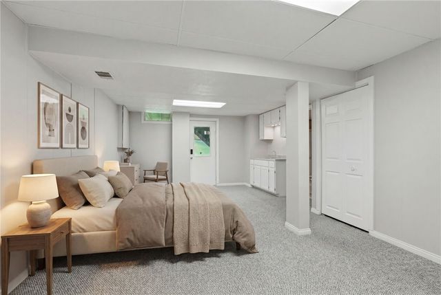 399 Limestone Dr, Bethel Park, PA 15102