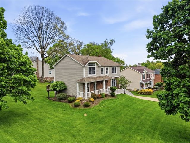 399 Limestone Dr, Bethel Park, PA 15102