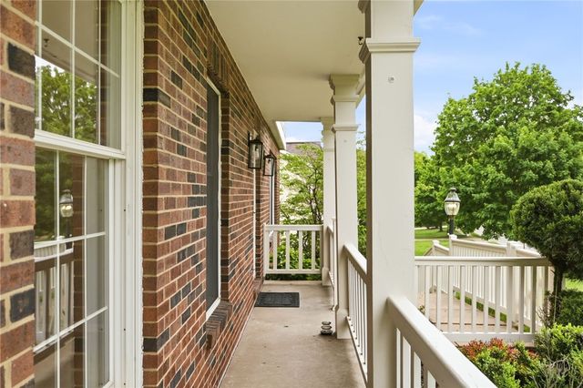 399 Limestone Dr, Bethel Park, PA 15102