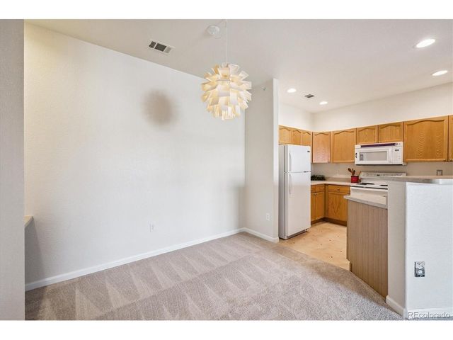 8369 S Independence Cir 305, Littleton, CO 80128