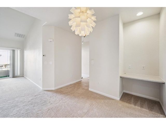 8369 S Independence Cir 305, Littleton, CO 80128