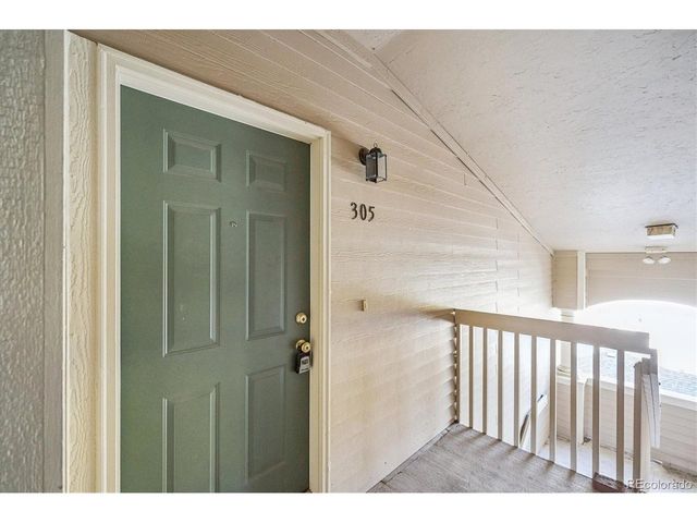 8369 S Independence Cir 305, Littleton, CO 80128