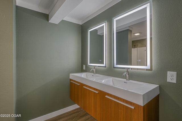 3503 S Jackson Avenue, Joplin, MO 64804