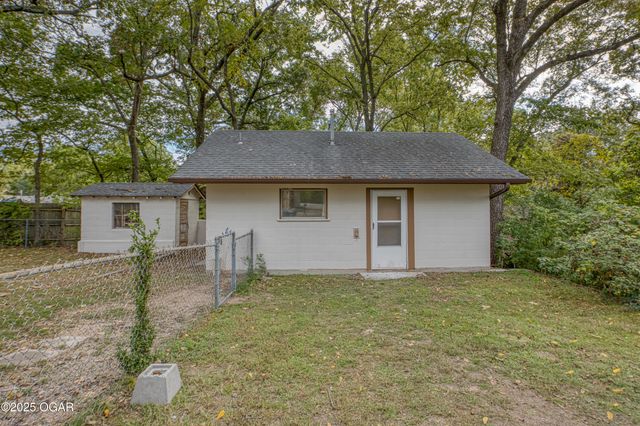3503 S Jackson Avenue, Joplin, MO 64804