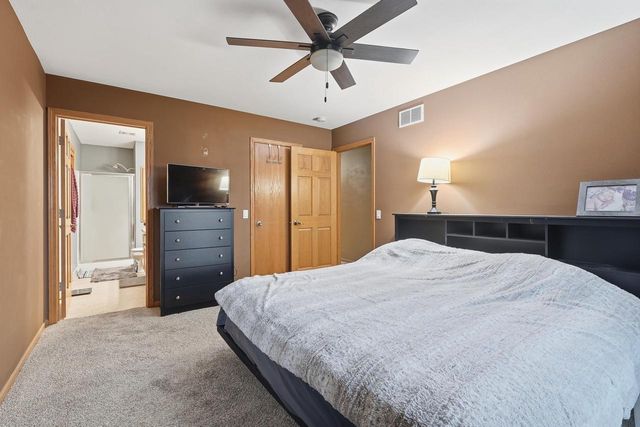 407 Kleine Street, Deerfield, WI 53531