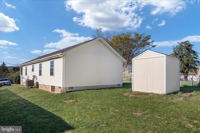 510 PIKE ST, Strasburg, VA 22657