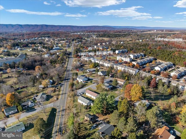 510 PIKE ST, Strasburg, VA 22657