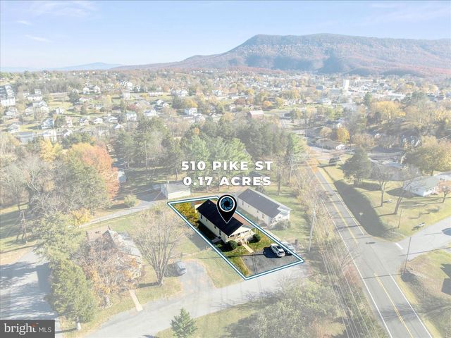 510 PIKE ST, Strasburg, VA 22657