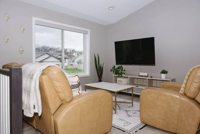 6786 Gaillardia Drive NW, Rochester, MN 55901