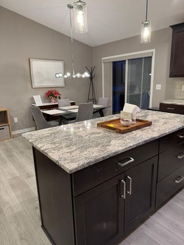 6786 Gaillardia Drive NW, Rochester, MN 55901