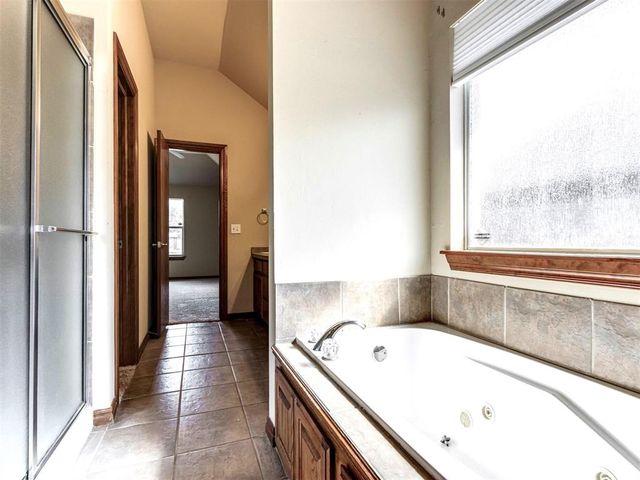 539 NE 21st Street, Newcastle, OK 73065