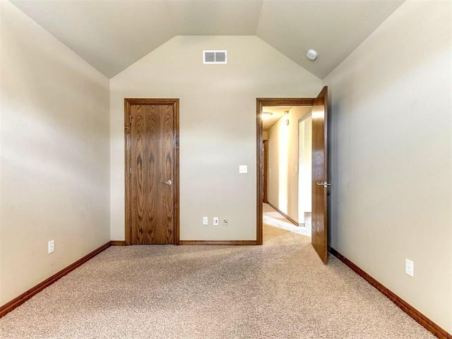 539 NE 21st Street, Newcastle, OK 73065