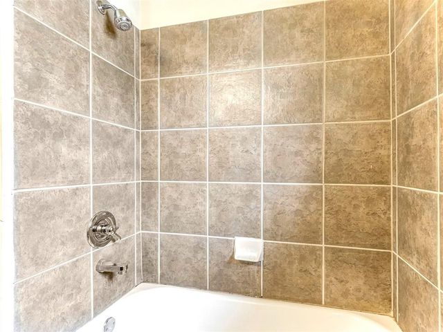 539 NE 21st Street, Newcastle, OK 73065