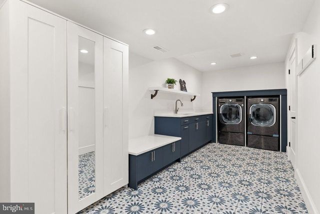 1102 MILL RDG, Mclean, VA 22102