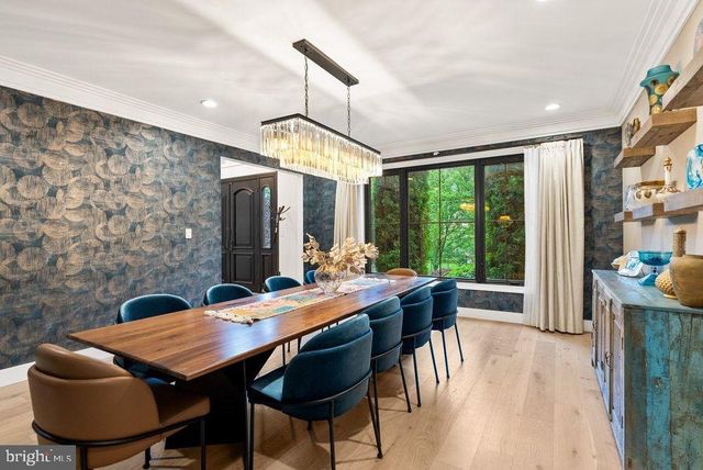 1102 MILL RDG, Mclean, VA 22102