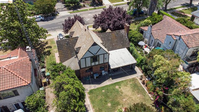 1545 W Walnut Street, Stockton, CA 95203