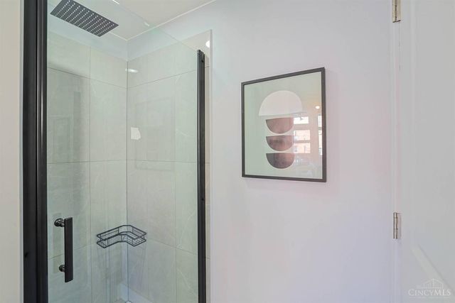 353 W Fourth Street, Cincinnati, OH 45202